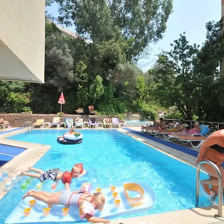 Seler Hotel 2*
